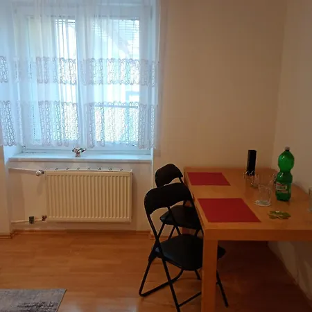 Trencan Free Parking Centre