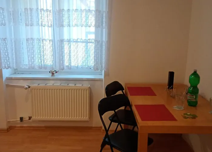 Trencan Free Parking Centre